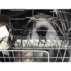 Встраиваемая посудомоечная машина AEG FSB 52637 P