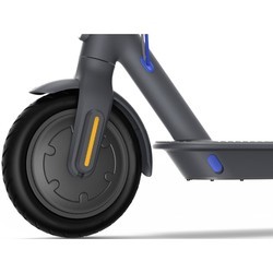 Самокат Xiaomi Mi Electric Scooter 3