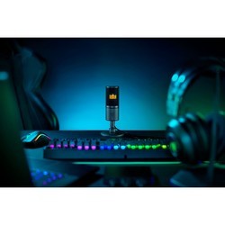 Микрофон Razer Seiren Emote