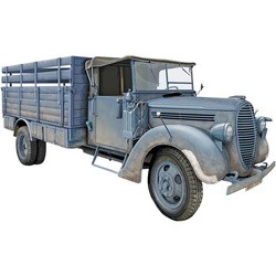 Сборная модель Ace 3t German Cargo Truck (m. 1939 Soft Cab) G917T (1:72)