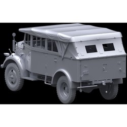 Сборная модель ICM L1500A Soft Top (1:35)