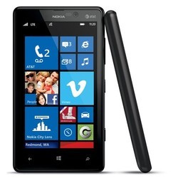 Мобильный телефон Nokia Lumia 820