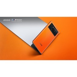 Мобильные телефоны Vivo iQOO 9 Pro 256GB/8GB