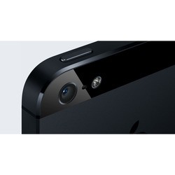 Мобильный телефон Apple iPhone 5 16GB (черный)