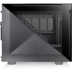 Корпус Thermaltake Divider 200 TG