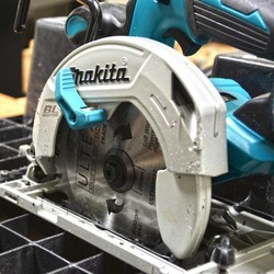 Пила Makita DHS680RT1J