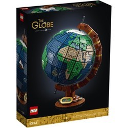 Конструктор Lego The Globe 21332