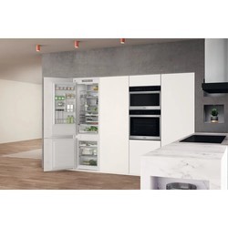 Встраиваемые холодильники Whirlpool WHC 20T573 P