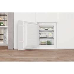 Встраиваемые холодильники Whirlpool WHC 20T573 P