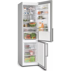 Холодильники Bosch KGN39AIBT
