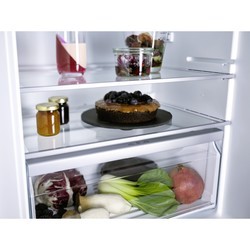 Встраиваемые холодильники Miele KFN 7714 F