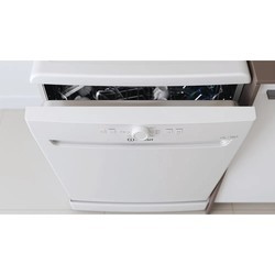Посудомоечные машины Indesit DFE 1B19 W