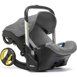 Детские автокресла Doona Car Seat Isofix (красный)