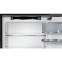 Встраиваемые холодильники Siemens KI 87SAFE0G