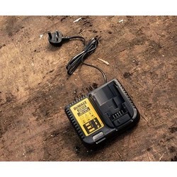 Наборы электроинструментов DeWALT DCK2532P2