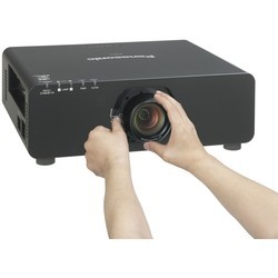 Проекторы Panasonic PT-DZ770EL