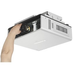 Проекторы Panasonic PT-DZ770EL