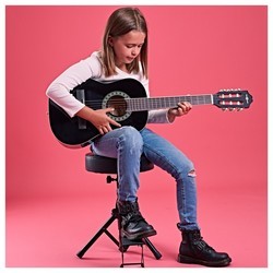 Акустические гитары Gear4music Junior 1/2 Classical Guitar Pack
