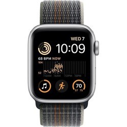 Смарт часы и фитнес браслеты Apple Watch SE 2 40 mm Cellular (серебристый)