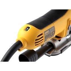 Электролобзик DeWALT DW333K