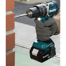 Дрели и шуруповерты Makita DHP484ZJ