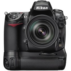 Аккумулятор для камеры Nikon MB-D10