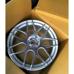 Диски Japan Racing JR18 10.5x18/5x108 ET13 DIA74.1