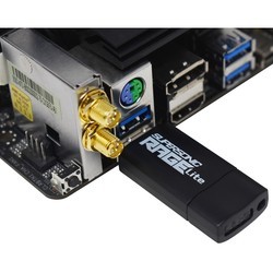USB-флешки Patriot Memory Supersonic Rage Lite 32Gb