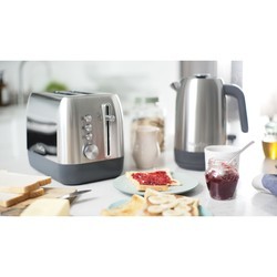 Электрочайники Breville Edge VKT192