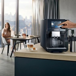 Кофеварки и кофемашины Siemens EQ.700 TP707R06