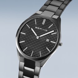 Наручные часы BERING Ultra Slim 17240-777