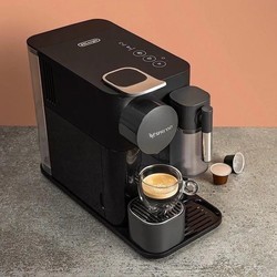 Кофеварки и кофемашины Nespresso Lattissima One EN510.B