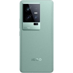 Мобильные телефоны Vivo iQOO 11 256GB/16GB