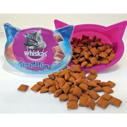 Корм для кошек Whiskas Temptations Cat Treats with Salmon 4 pcs