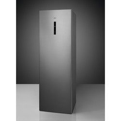 Холодильники AEG RKB 638E2 MX