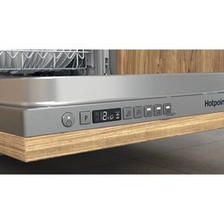 Встраиваемые посудомоечные машины Hotpoint-Ariston HIO 3T241 WFEGT UK
