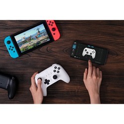 Игровые манипуляторы 8BitDo Ultimate Controller with Charging Dock