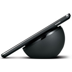 Мобильные телефоны LG Nexus 4 16GB