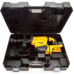 Перфораторы DeWALT DCH832N