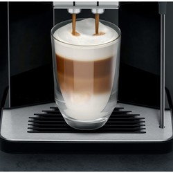 Кофеварки и кофемашины Siemens EQ.500 classic TP503R04