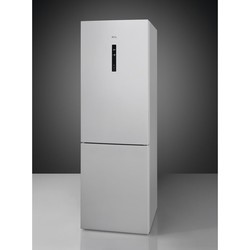 Холодильники AEG RCB 632E5 MW