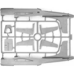 Сборные модели (моделирование) ICM A-26C-15 Invader with Pilots and Ground Personnel (1:48)