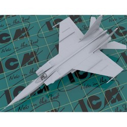 Сборные модели (моделирование) ICM MiG-25 RBT (1:72)