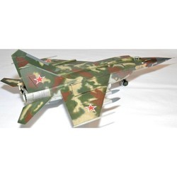Сборные модели (моделирование) ICM MiG-25 BM (1:48)