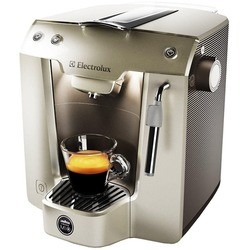 Кофеварки и кофемашины Electrolux ELM5200