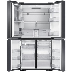 Холодильники Samsung Family Hub RF65A977FB1 черный