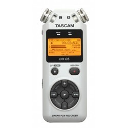 Диктофон Tascam DR-05