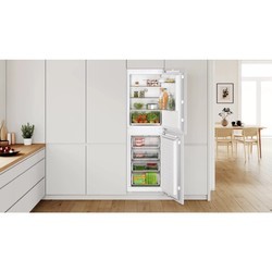 Встраиваемые холодильники Bosch KIN 85NFF0G
