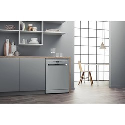 Посудомоечные машины Hotpoint-Ariston HFO 3T241 WFG X нержавейка