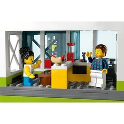 Конструкторы Lego Apartment Building 60365